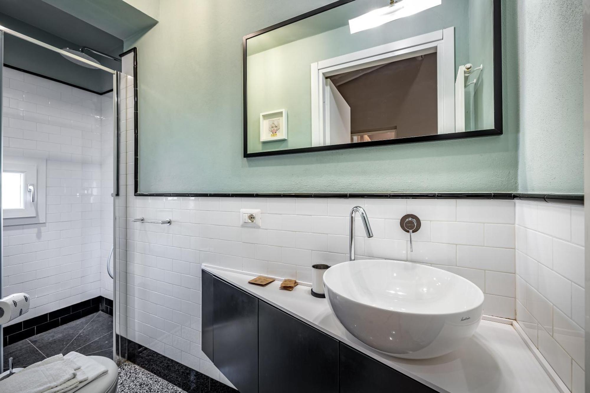 Hs4U Ricasoli Luxury Apartment Near Duomo N.1 فلورنس المظهر الخارجي الصورة